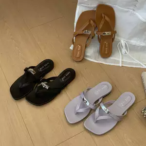 TT Khóa Kim Loại Flip-Flops Nữ 2026 Phong Cách Mới Mùa Hè Giày Sandal Đế Lật Giày Lật
