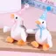 E-WOITD 20CM Sang Trọng Ngỗng Trắng Móc Khóa Lông Tơ Động Vật Mặt Dây Chuyền Túi Quyến Rũ Xe Treo Quà Cho Thanh Thiếu Niên Và Trẻ Em E-WOITD