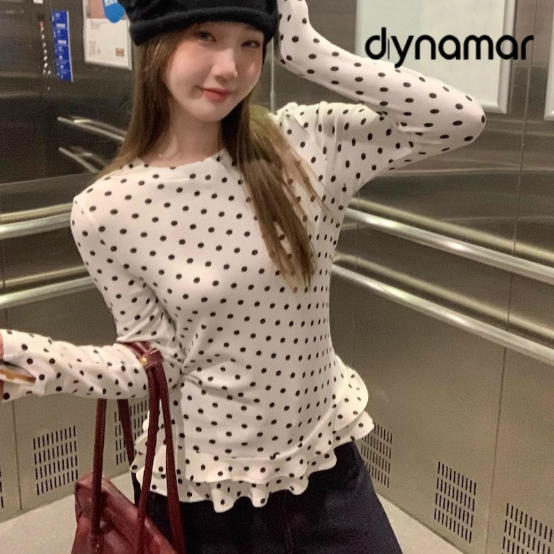 【dynamar】HÀNG CÓ SẴN-Áo thun dài tay chấm bi kiểu dáng ngọt ngào, viền bèo nhún, cổ tròn dành cho nữ.