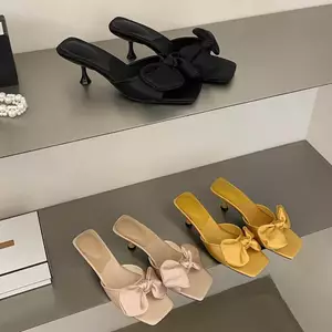 TT Nơ Vuông Mũi Sandal Nữ Mùa Hè Cao Gót Satin Sang Trọng Phù Hợp Với Váy Dép Thời Trang Tất Cả
