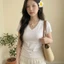A007 -Áo Thun Nữ Cổ Tim Form Ôm Co Giãn Mềm Mịn ( Đệm Vai ) – Áo Basic Nữ Hàn Quốc Dễ Phối Đồ Linh Tây.Clothing