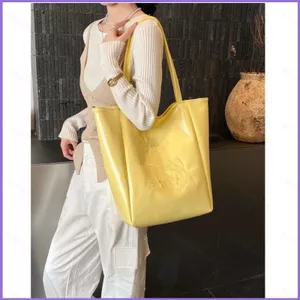 SQ11 Túi tote dung tích lớn hợp thời trang retro túi đeo vai da dầu đa chức năng