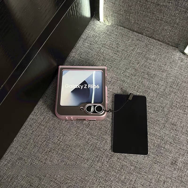 Thích hợp cho Samsung Galaxy Z Flip 7 / Z Flip 6 Vỏ điện thoại từ tính mờ trong suốt bao gồm và gập vỏ cứng tương thích với ZFlip 7 / 6 / 5 / 4 / 3 5G N3 Vỏ bảo vệ lật