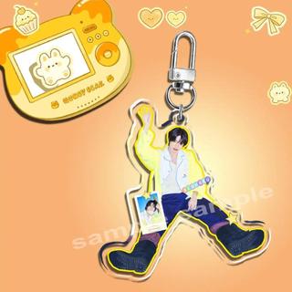Móc khóa K-pop NGƯỜI NỔI TIẾNG  “Tomo