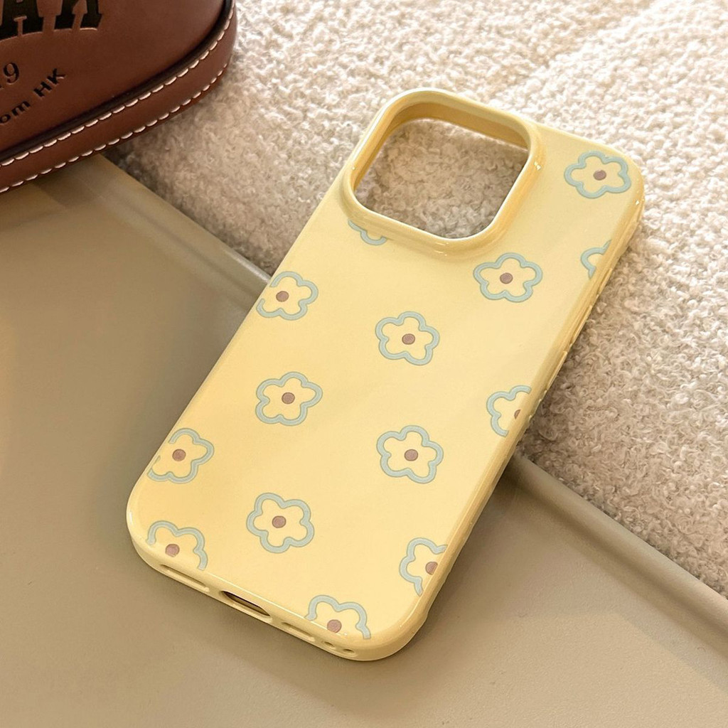 Đường hoa nhỏ phù hợp với 17 vỏ điện thoại di động iPhone16promax nhẹ nhàng nhỏ tươi 15