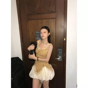 Bộ đồ yếm Denim Hot Girl cổ điển dành cho nữ mùa hè cao cấp mỏng hơn dáng rộng hẹp có cổ thấp