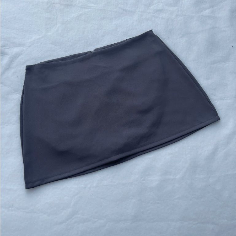 Chân váy ngắn chấm bi siêu tôn dáng chất liệu kaki CV-01 - SamHi Closet
