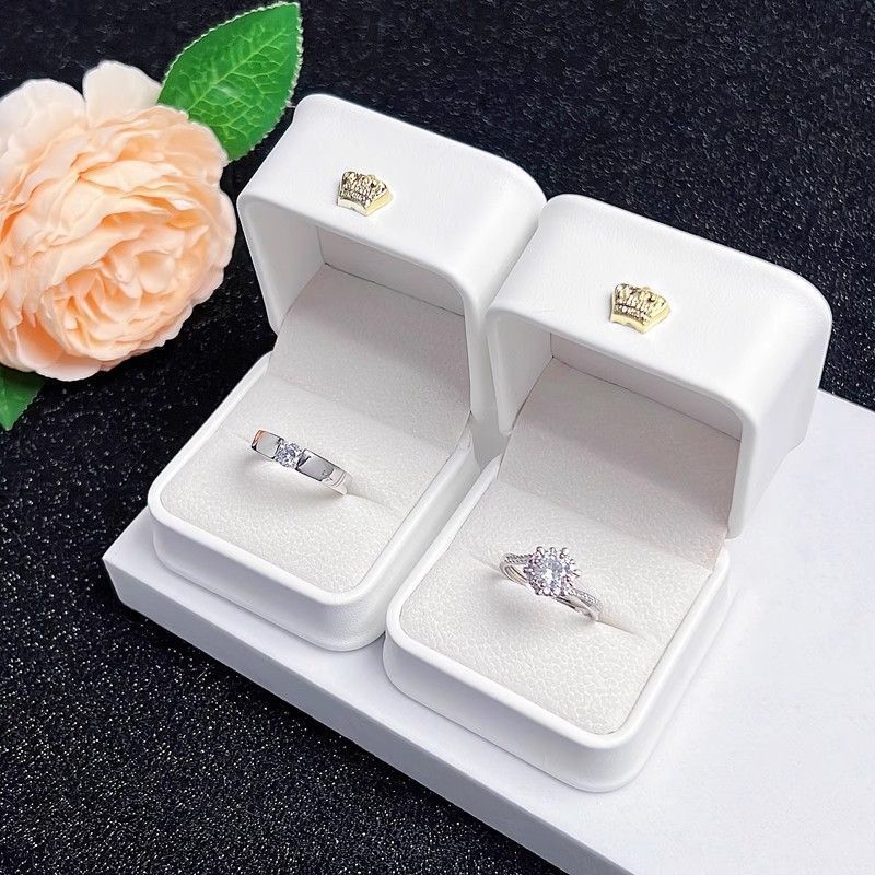 Moissanite Wedding Ring, adjustable by hzmy73yq.vn