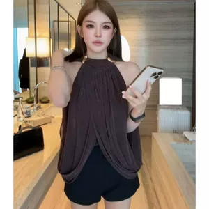 Áo vest phong cách Pháp mới nhất cho xuân hè 2026