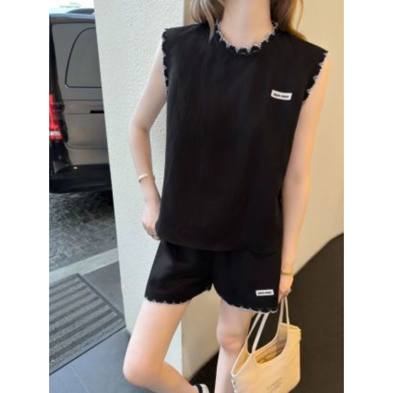 Bộ đồ nữ mới có áo Vest và quần short vải lanh cổ tròn