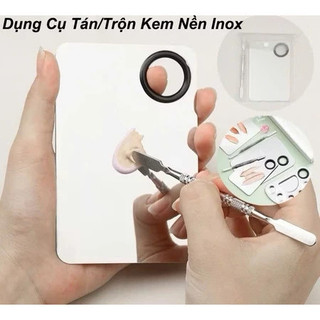 Khay Trộn Kem Nền Kèm Spatula – Dụng Cụ Make-up Chuyên Nghiệp