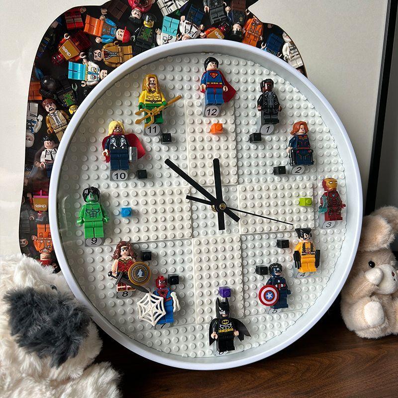 Lego Khối Xây Dựng Đồng Hồ DIY Treo Tường Phòng Trẻ Em Phòng Ngủ Đồng Hồ Treo Tường Để Bàn Xoay Bàn Kính Gương Bề Mặt Mu