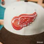 Mũ snapback 9FORTY Detroit Red Wings mùa ra mắt 1926, thêu nhiều màu, phù hợp đội ngoài trời.