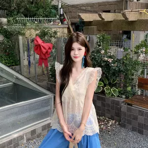 Áo sơ mi ren lãng mạn kiểu Pháp Slimmer Look Bán chạy Ren thêu tinh tế Áo Vest ren bọc bụng