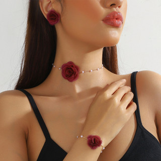 Vòng Cổ Hoa Bộ Ba Mảnh với Ngọc Trai và Dây Chuyền Xương Đòn - Phong Cách Retro