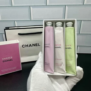 Bộ kem dưỡng da tay gặp gỡ Bộ ba mảnh 20ml * 3 dưỡng ẩm Nước hoa dưỡng ẩm Hộp quà tặng Kem tay Lựa chọn đầu tiên để sử dụng cá nhân Mỹ phẩm