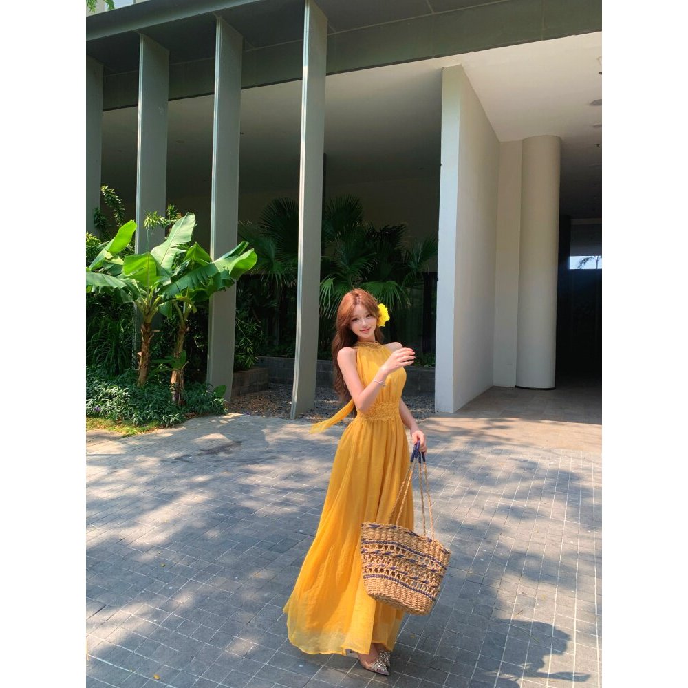 Đầm maxi vàng Thái mùa hạ