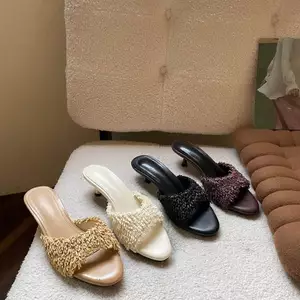 TT Phiên Bản Hàn Quốc Dệt Tua Rua Mũi Nhọn Giày Sandal Dép Nữ Phù Hợp Với Sang Trọng