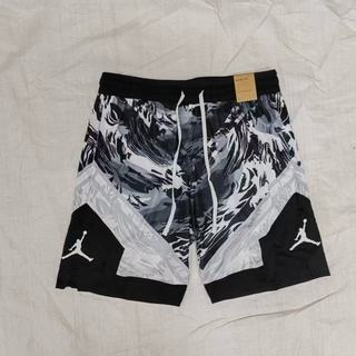 Máy bay Mỹ mới Bóng rổ Giải trí Thể thao Đào tạo lỏng lẻo Thể dục mùa hè Quần short chạy bộ khô nhanh