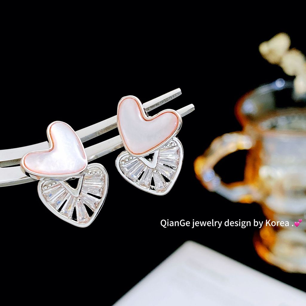 Bông tai mẹ zircon màu hồng hình trái tim, thời trang và sang trọng