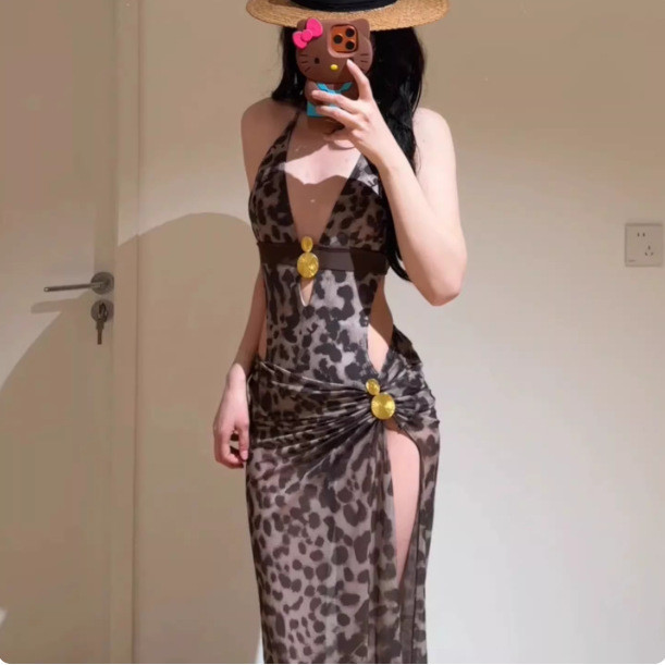 Sâu V Hot Girl Da Báo In Một Mảnh Đào Eo Mùa Xuân Nóng Đi Biển Kỳ Nghỉ Mùa Xuân Nóng Đồ Bơi 2