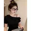 Áo thun ngắn tay đeo vai Slanted Sling Nữ Mùa hè Phong cách mới Pure Desire Style Slim-fit Slimmer