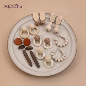 Bông tai gỗ handmade vintage AqToCna, đính hạt, thiết kế hình học, phù hợp phong cách Bohemian