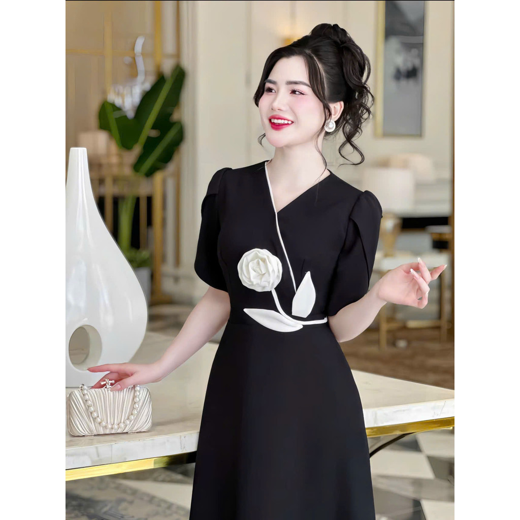 Đầm Nữ Thiết Kế Dáng Dài SANG TRỌNG Họa Tiết Thêu HOA Nữ Tính MẪU MỚI  HIYU 66 STORE