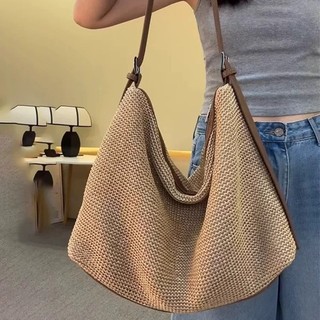 Túi đeo vai đi biển dệt Raffia mùa hè