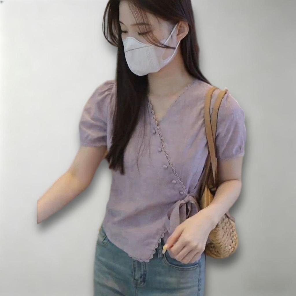 Áo sơ mi ngắn tay màu tím mỏng nhẹ, phù hợp mùa hè