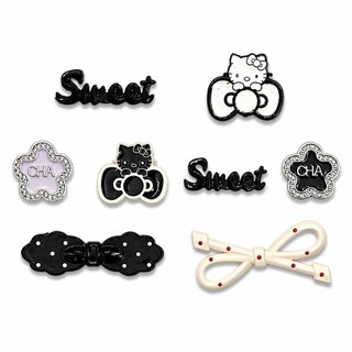 Set Charm Hello Kitty Đen Đỏ Sweet Love Gắn Dép Crocs – Nơ Bi Tim Sao Cute Phụ Kiện Trang Trí Dép Siêu Xinh