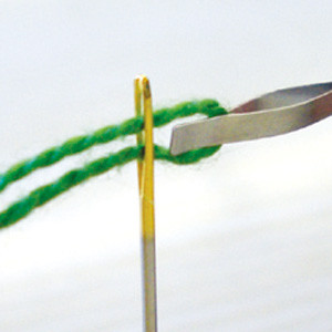 Clover Embroidery Threader Xau Chi That Thu/57-568/Kim That Theu/Nhieu Soi/San Xuat Nhat Ban