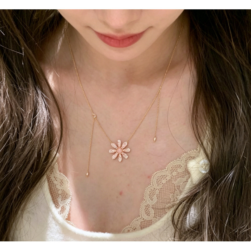 Thời trang khí chất micro dát zircon hồng kim cương hoa cúc mặt Vòng cổ cá tính và đa năng dành cho nữ