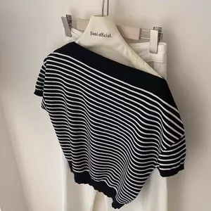 Quảng Châu Mười Ba Dòng Quần Áo Nữ Cao Cấp Châu Âu Mùa Hè Phong Cách Mới Phong Cách Hàn Quốc Cổ Tròn Một Vai