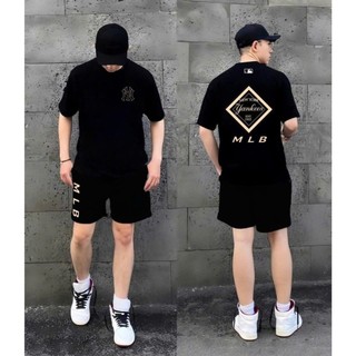Áo thun phong cách Hàn Quốc oversize, chất liệu cotton nguyên chất mềm mại, phù hợp dạo phố cho cả nam và nữ