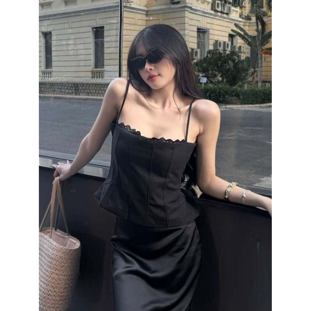 Áo 2 Dây Linen Nữ Thiết Kế Kiểu Quyến Rũ Tiểu Thư Mùa Hè SS2025 - SamHi Closet
