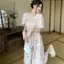 Đầm M cổ vuông màu hoa, tay ngắn, dáng ôm quyến rũ cho mùa hè