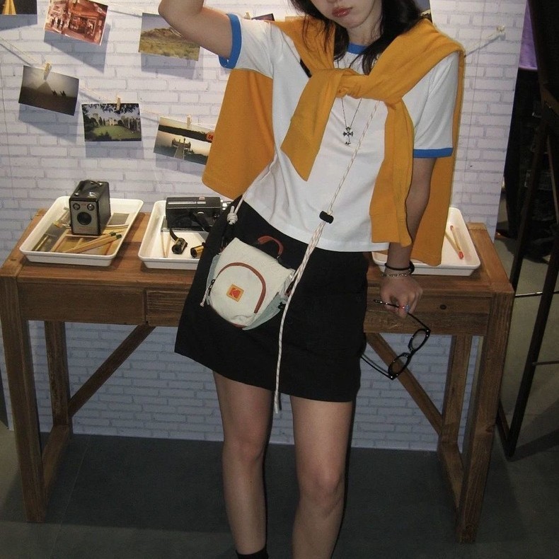 [Aria G-1] Túi đựng máy ảnh Kodak cho bé gái Thể thao di động ngoài trời Kodak chống nước Phong cách Nhật Bản Màu sắc tương phản Túi đeo chéo dây rút ccd