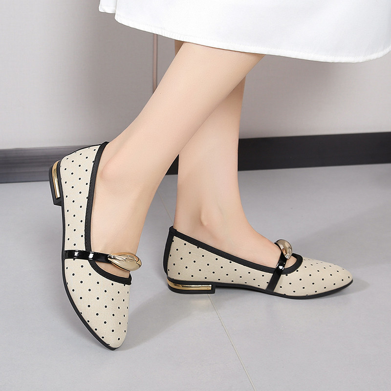 Atikota Nữ Chấm Bi Mũi Nhọn Flats Kim Loại Trang Trí Thoải Mái Nhẹ Không Trơn Trượt Đa Năng Hàng Ngày Đế Mềm Thanh Lịch Đế Bằng