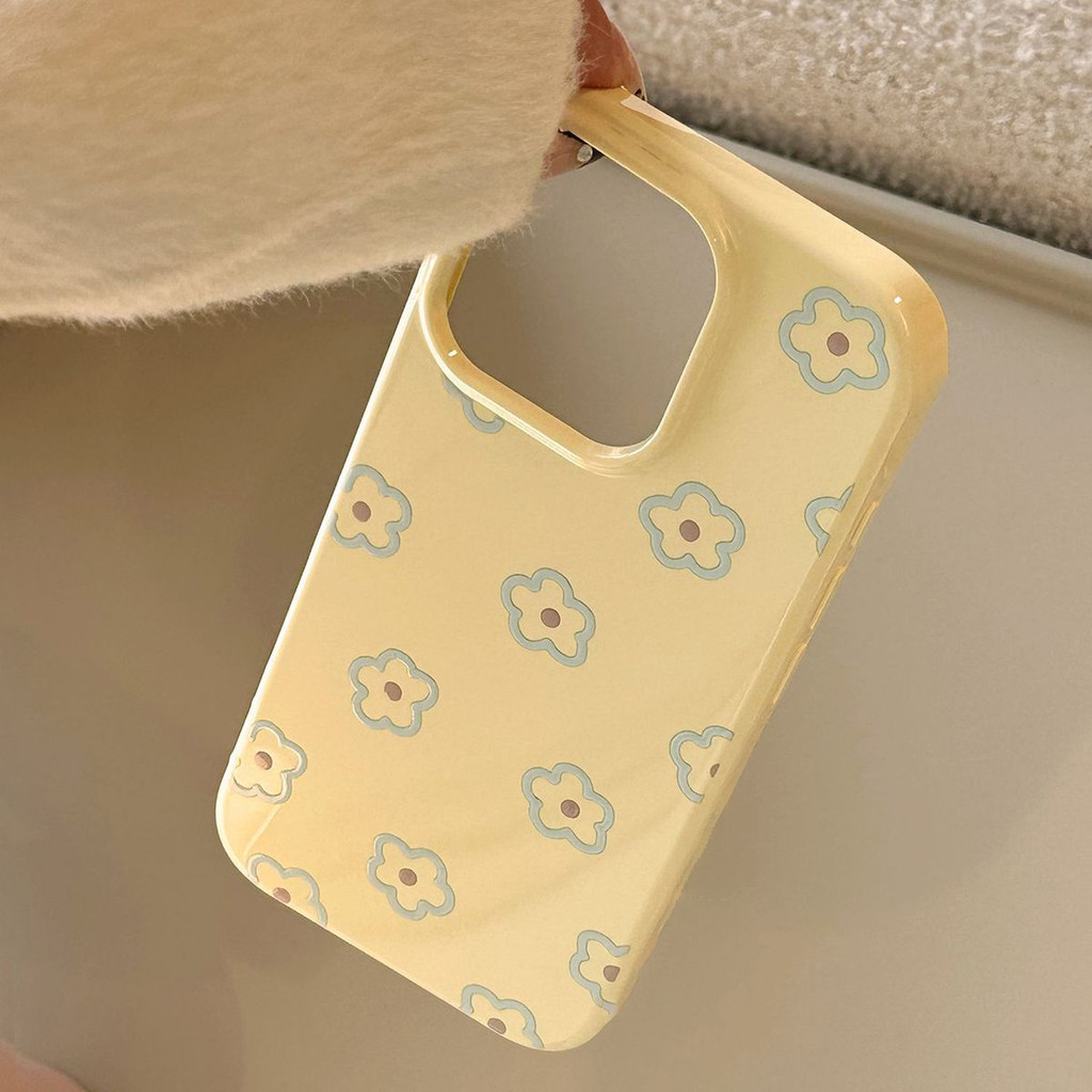 Đường hoa nhỏ phù hợp với 17 vỏ điện thoại di động iPhone16promax nhẹ nhàng nhỏ tươi 15