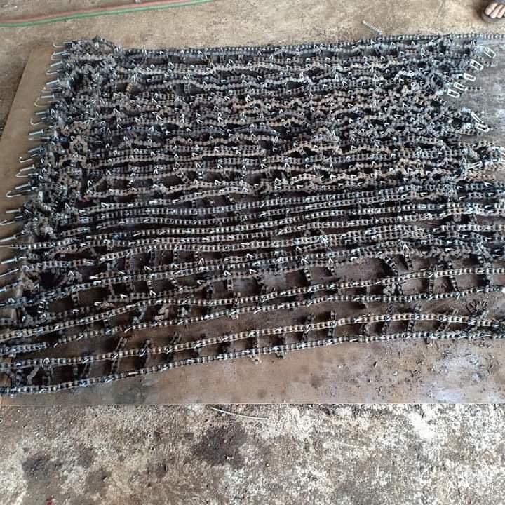 Xích bọc lốp xe máy chống trơn trượt hiệu quả đi trời mưa bão, đường đồi núi-Hàng xích cam
