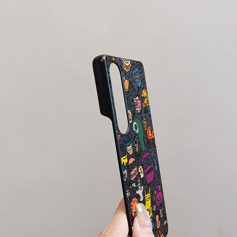 Vỏ điện thoại cứng mỏng cho Sony Xperia 1 II III IV V, 5 II III; họa tiết Graffiti Little Monster; phủ nửa, micro-matte
