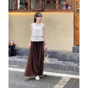 Set áo trắng sát nách viền ren form rộng 2 lớp + quần suông nâu lưng thun ống rộng có túi MyaHouse