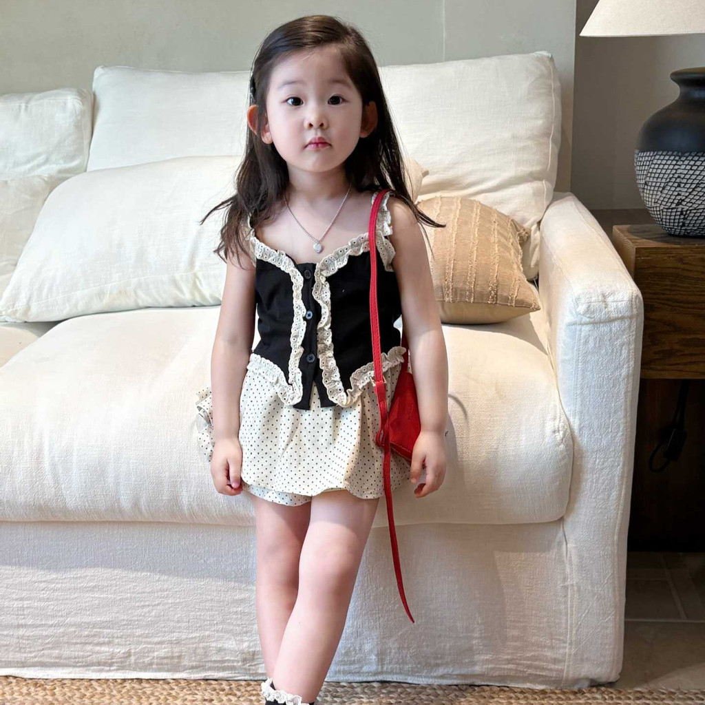 Mùa Hè 2026 Phong Cách Mới Bé Gái Nấm Cạnh Sling Ba Lê Phong Cách Áo Vest Thời Trang