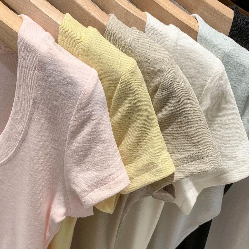Áo thun ngắn cổ vuông phong cách Hàn Quốc, form slim fit, phù hợp cho nàng trendy
