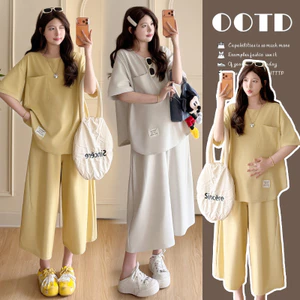 Bộ đồ bà bầu hai mảnh mùa hè mát mẻ, dáng rộng, áo cánh ngắn, quần ống rộng.