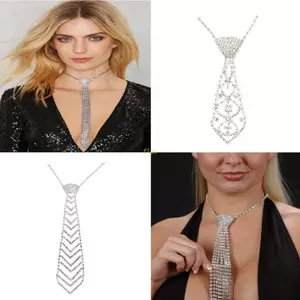 Nơ cổ nữ có họa tiết đá nhân tạo - Phụ kiện thời trang cho tiệc Giáng sinh