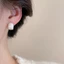 Bông tai AWNGD, Thiết kế sang trọng Bông tai giả phong cách cổ điển, Hình học dễ thương Viền Bông tai mô phỏng màu vàng Quà tặng cho nữ