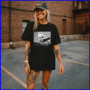 Áo thun bông Justin Bieber Era với thiết kế retro, phù hợp cho fan hâm mộ - Phiên bản 2026