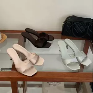 TT Gợi Cảm Mũi Vuông Mở Ngón Chân Flip-Flops Nữ Cao Gót Satin Ngọt Ngào Sandal Tất Cả Trận Đấu Tính Khí
